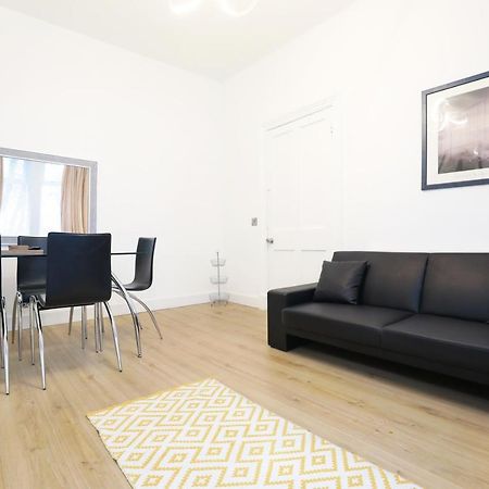 Stunning Modern 3 Bedroom Apartment Edinburgh Dış mekan fotoğraf