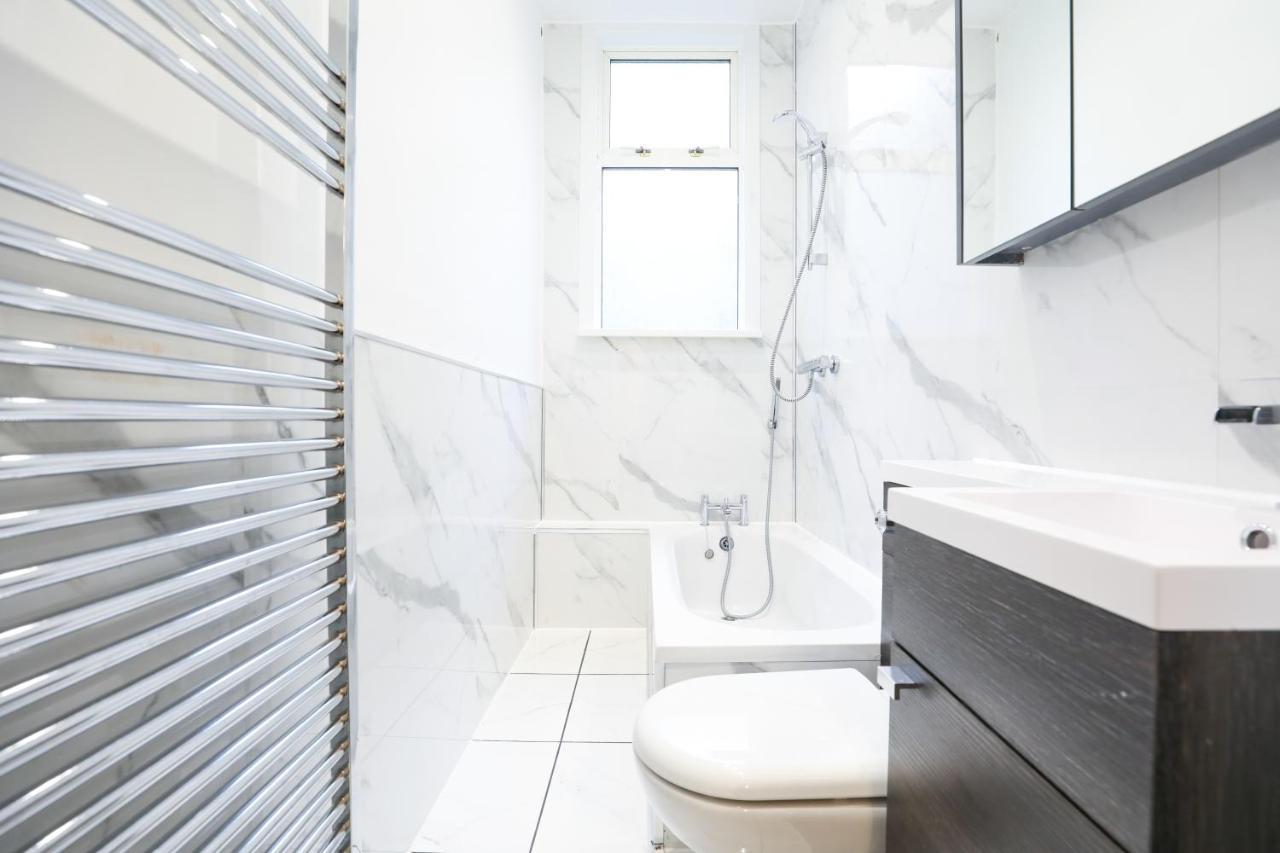 Stunning Modern 3 Bedroom Apartment Edinburgh Dış mekan fotoğraf
