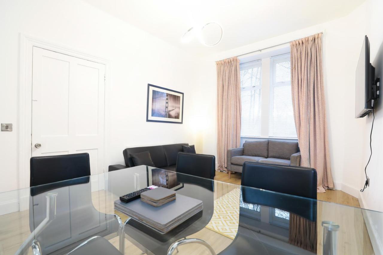 Stunning Modern 3 Bedroom Apartment Edinburgh Dış mekan fotoğraf