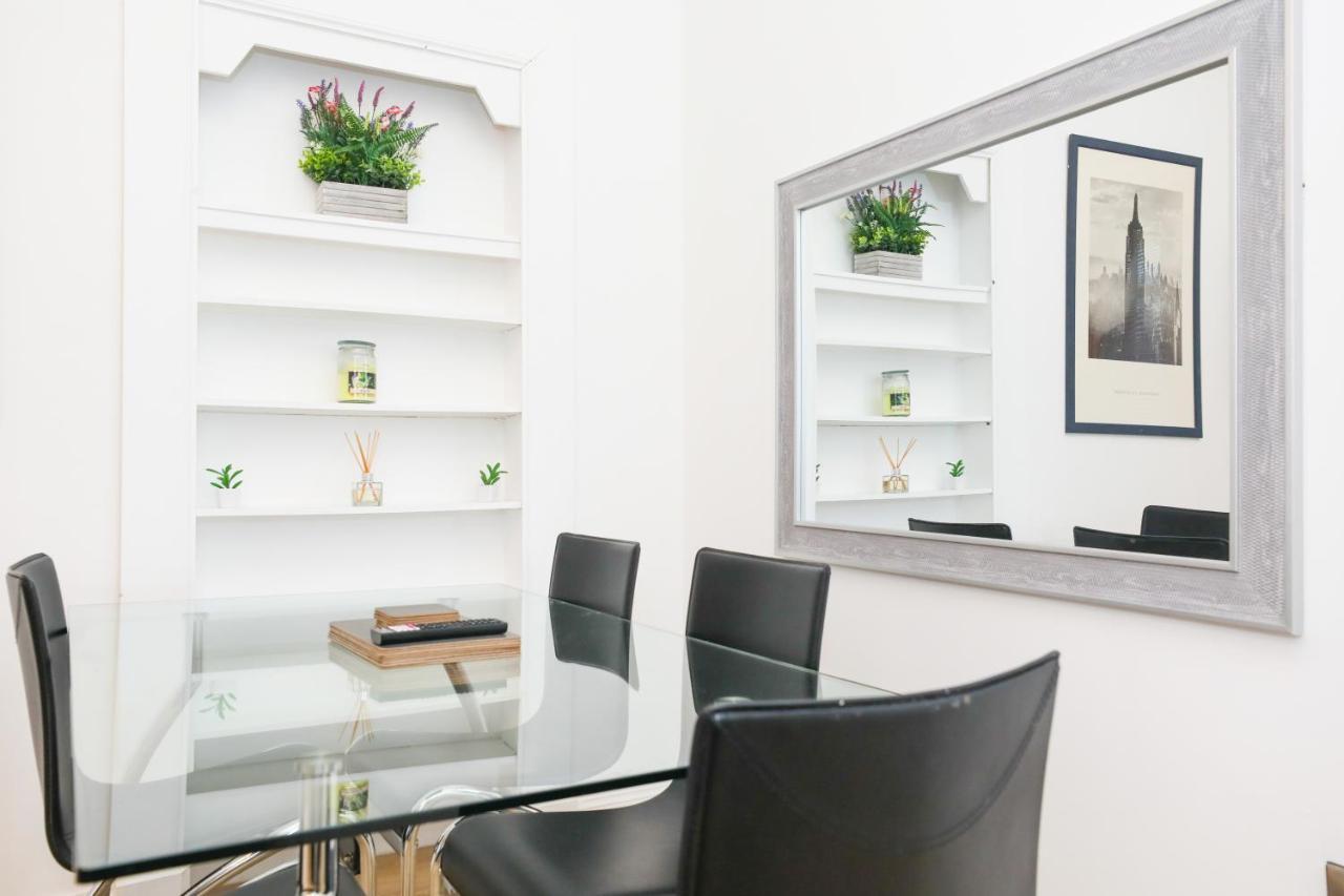Stunning Modern 3 Bedroom Apartment Edinburgh Dış mekan fotoğraf