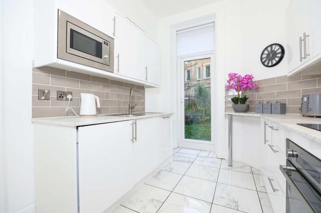 Stunning Modern 3 Bedroom Apartment Edinburgh Dış mekan fotoğraf